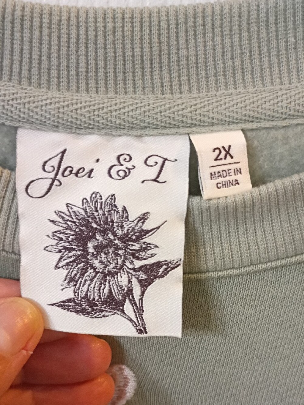 Women's Sage Green Heart Embroidered Crewneck Sweatshirt - Picture 2 of 5